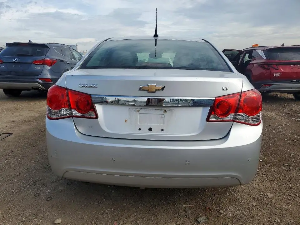 2012 CHEVROLET CRUZE LT  