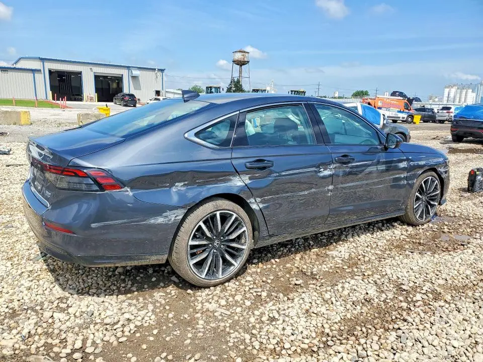2025 HONDA ACCORD TOURING HYBRID  