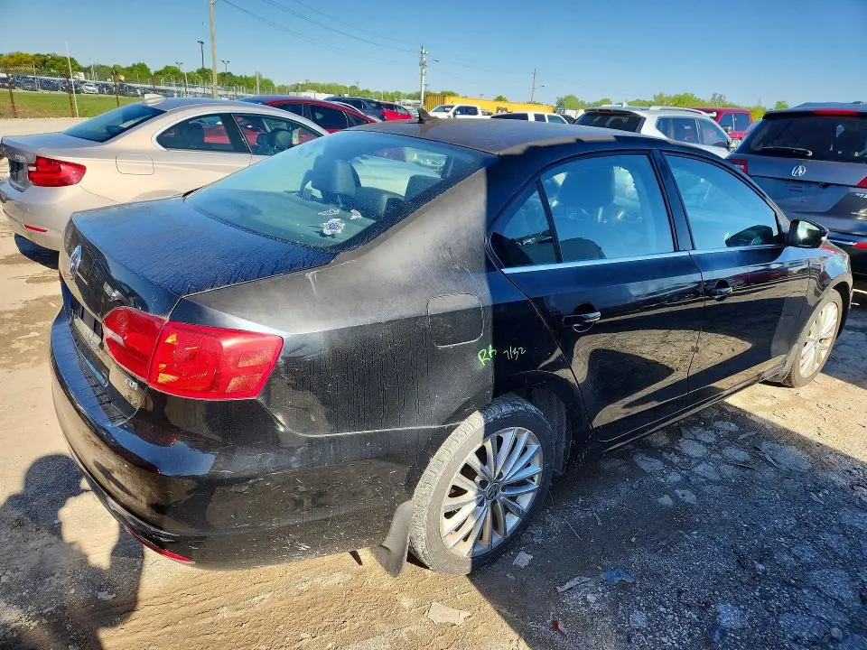 2013 VOLKSWAGEN JETTA TDI  