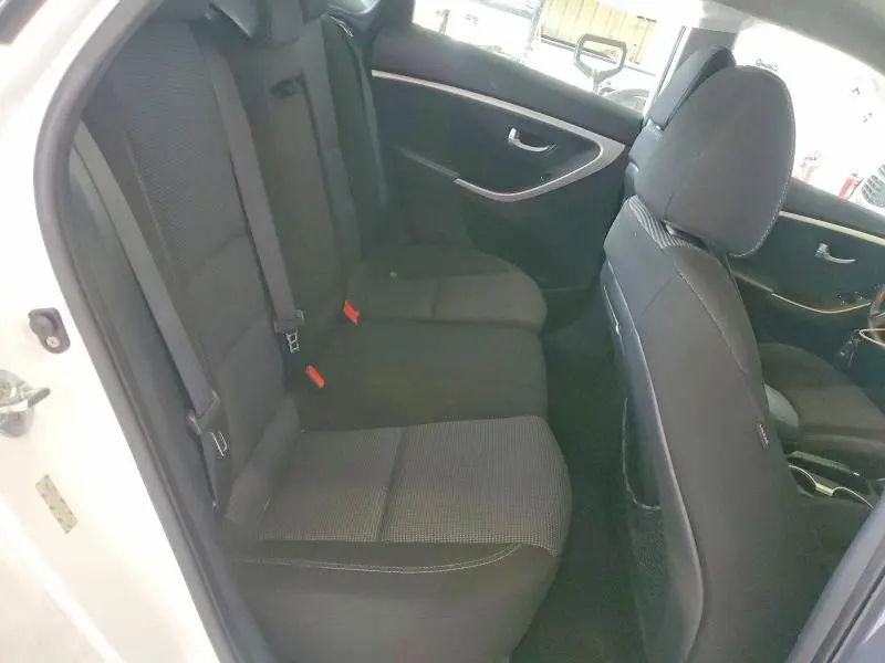 2014 HYUNDAI ELANTRA GT BASE  