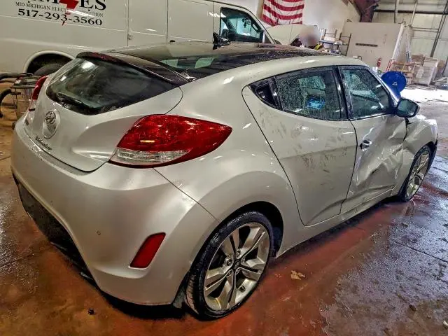 2013 HYUNDAI VELOSTER BASE  