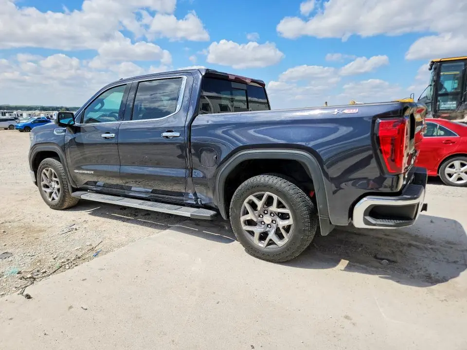 2023 GMC SIERRA K1500 SLT  