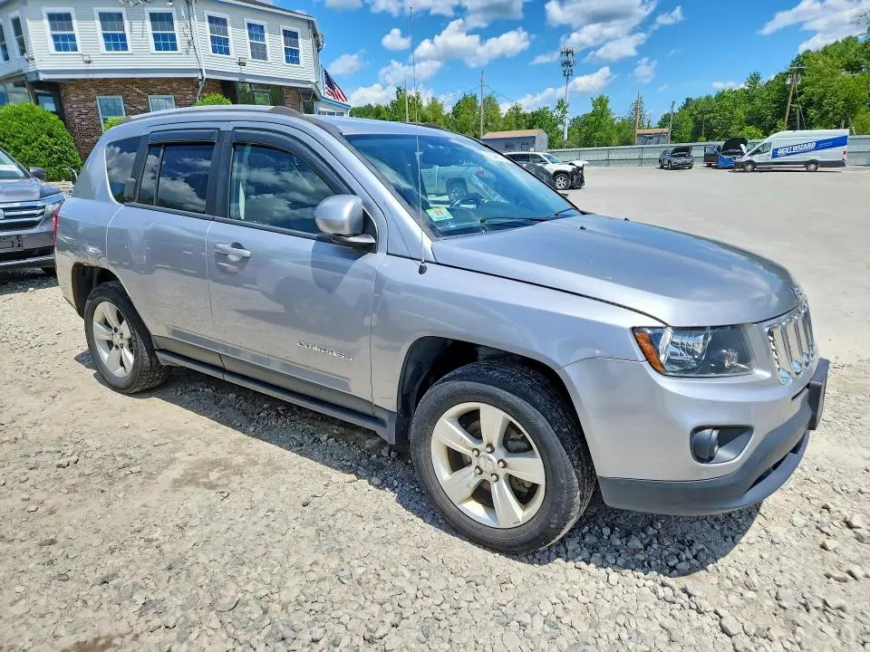 2017 JEEP COMPASS LATITUDE  