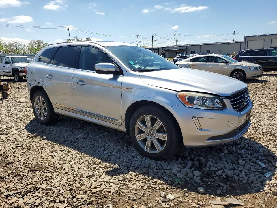 2016 VOLVO XC60 T6 PREMIER  