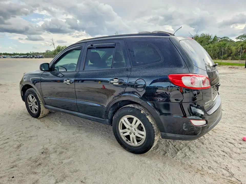 2012 HYUNDAI SANTA FE GLS  