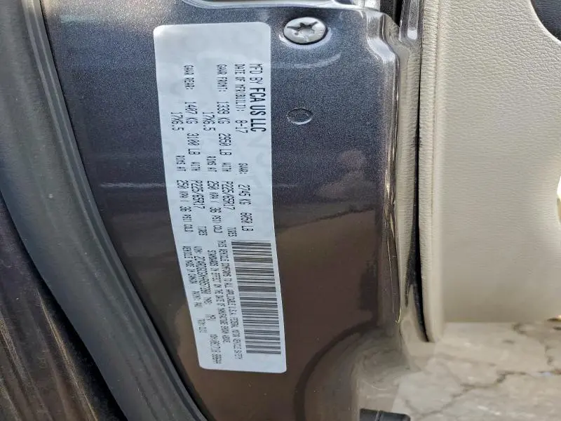 2017 DODGE GRAND CARAVAN SXT  