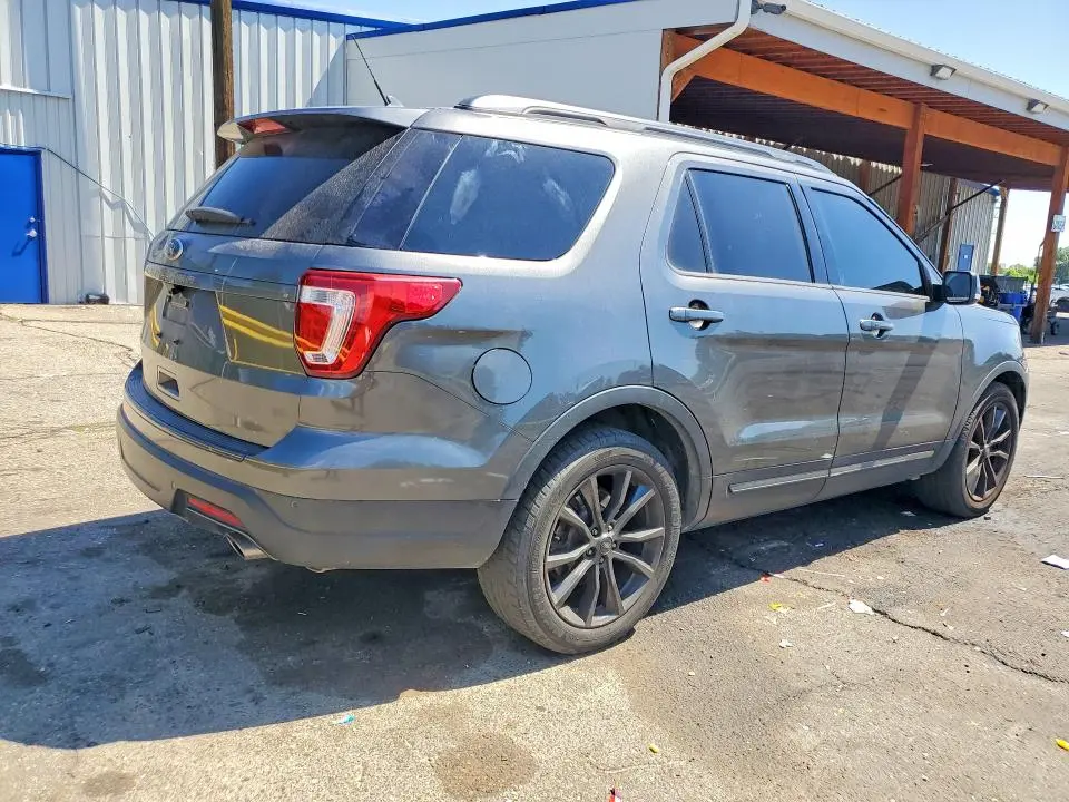 2018 FORD EXPLORER XLT  