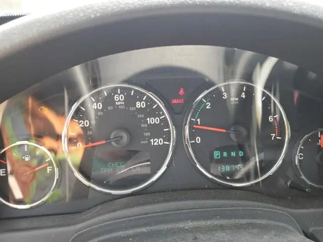 2011 JEEP LIBERTY LIMITED  