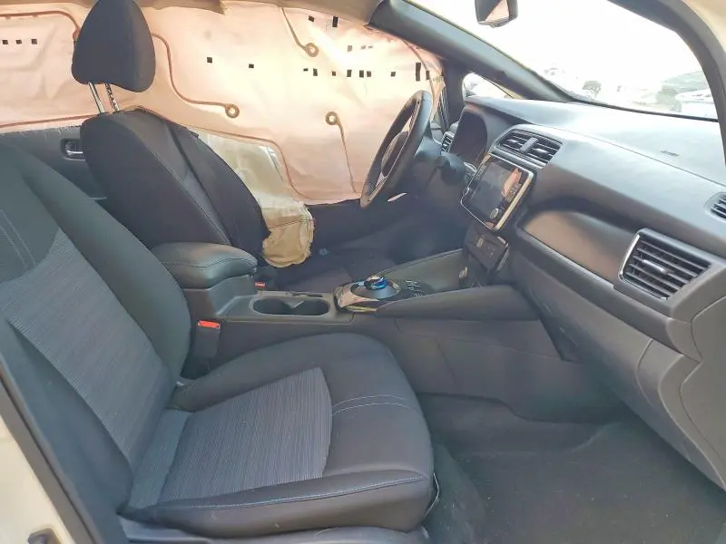 2023 NISSAN LEAF SV PLUS  