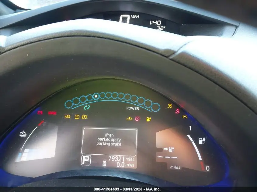 2013 NISSAN LEAF S