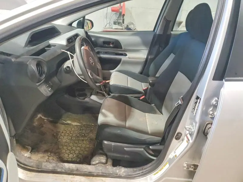 2012 TOYOTA PRIUS C ONE  