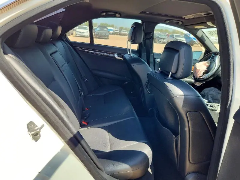 2012 MERCEDES-BENZ C 250  