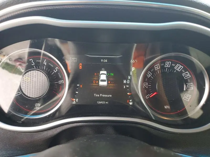 2017 DODGE CHALLENGER SXT  