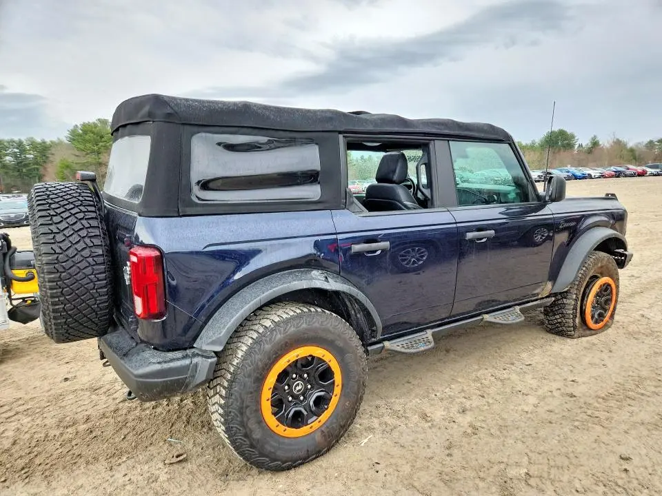 2021 FORD BRONCO BASE  