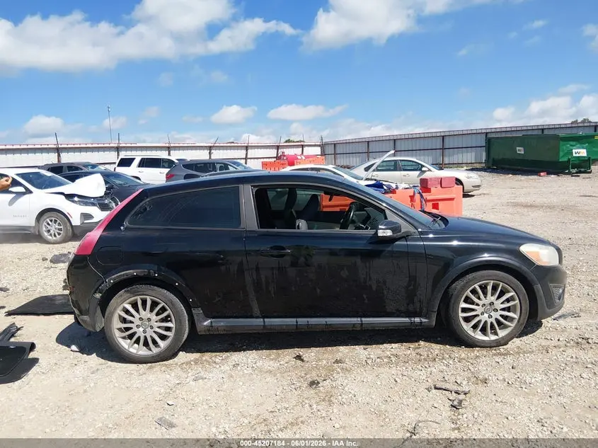 2011 VOLVO C30 T5/T5 R-DESIGN