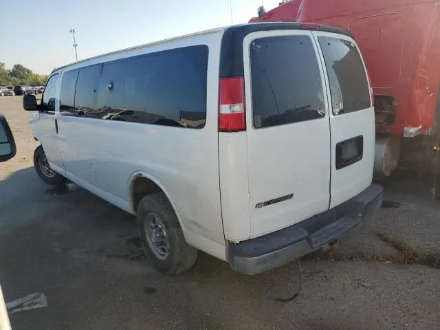 2017 CHEVROLET EXPRESS G3500 LT  