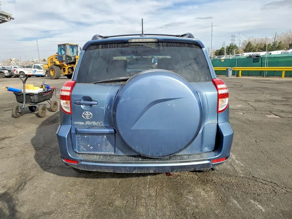 2010 TOYOTA RAV4 LIMITED  