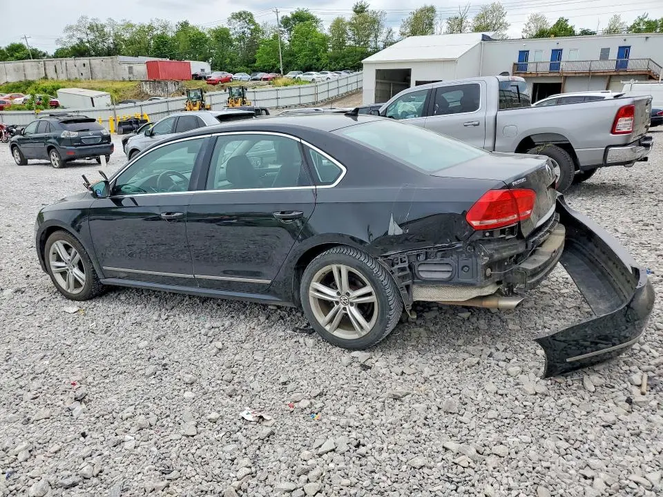 2015 VOLKSWAGEN PASSAT SE  