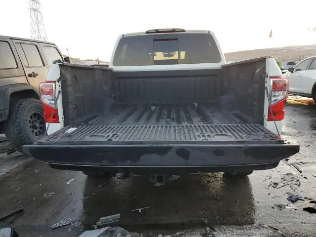 2018 NISSAN TITAN S  