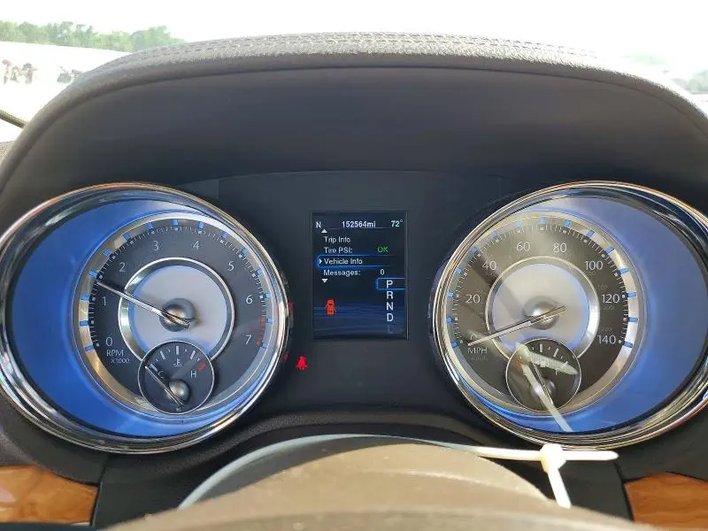 2013 CHRYSLER 300C   