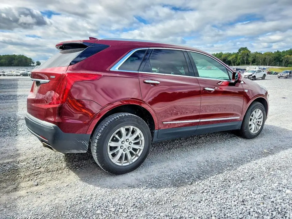 2017 CADILLAC XT5   