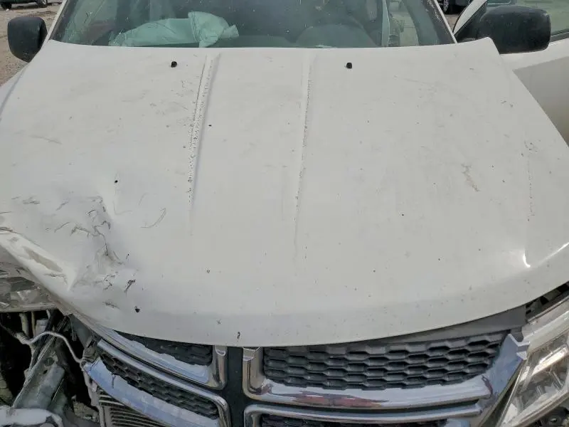 2020 DODGE JOURNEY SE  