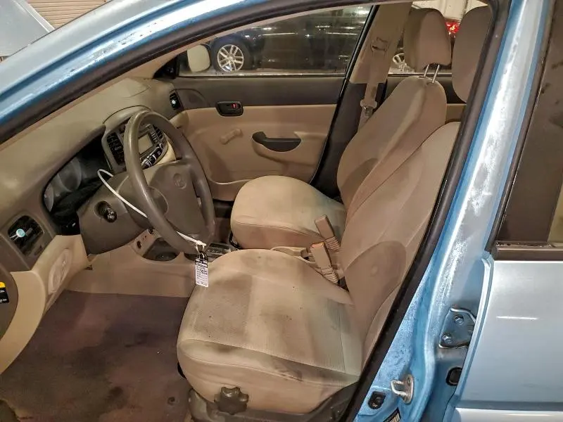 2010 HYUNDAI ACCENT GLS  