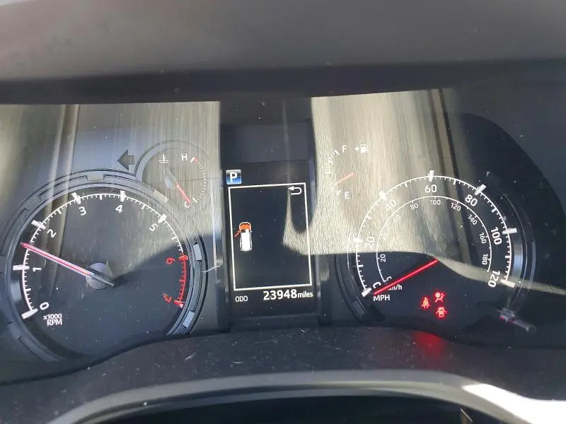2023 TOYOTA 4RUNNER SR5  