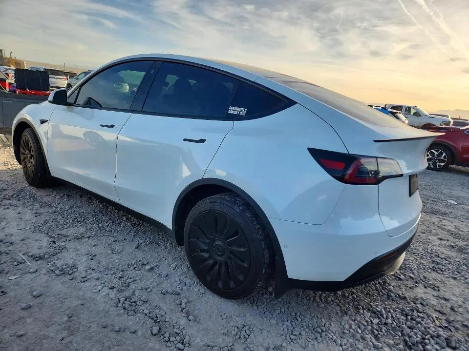 2022 TESLA MODEL Y   