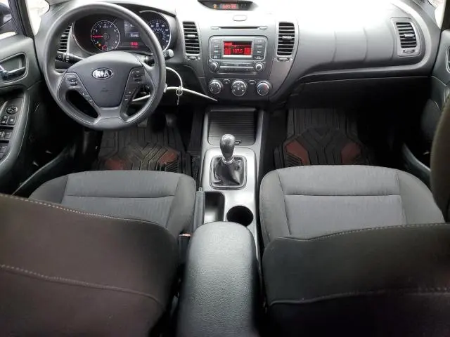 2016 KIA FORTE LX  