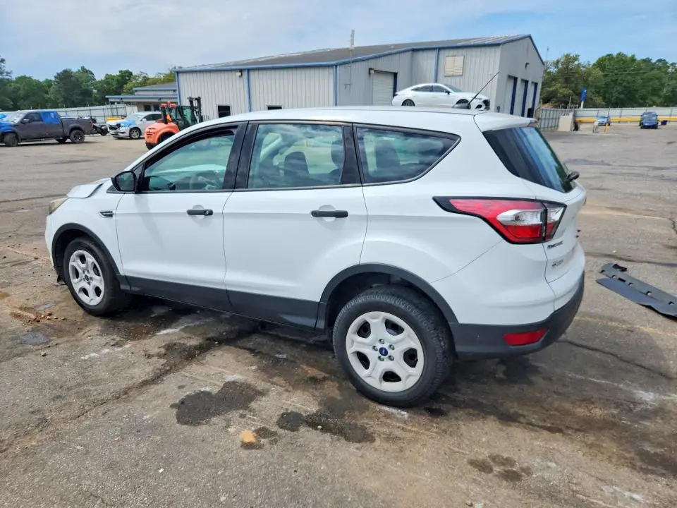 2018 FORD ESCAPE S  
