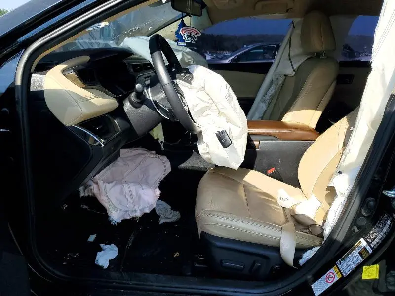2017 TOYOTA AVALON XLE  