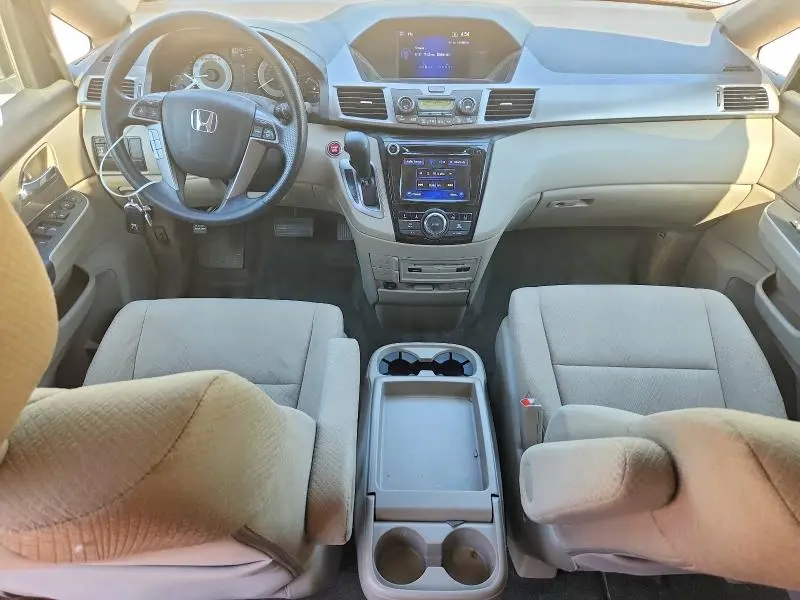 2017 HONDA ODYSSEY SE  