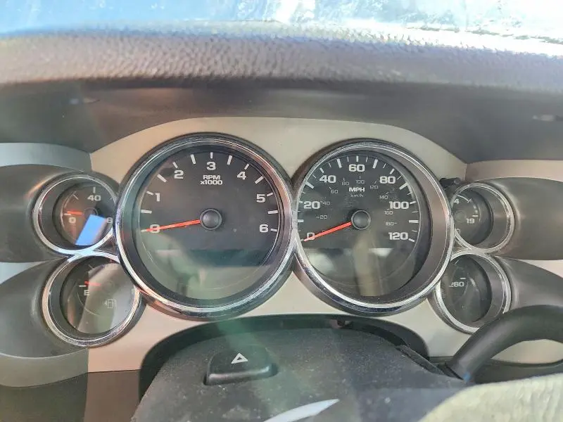 2011 CHEVROLET SILVERADO K1500 LT  