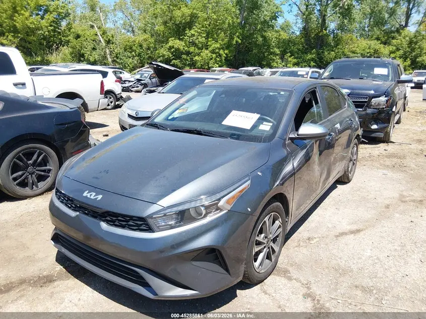 2023 KIA FORTE LXS