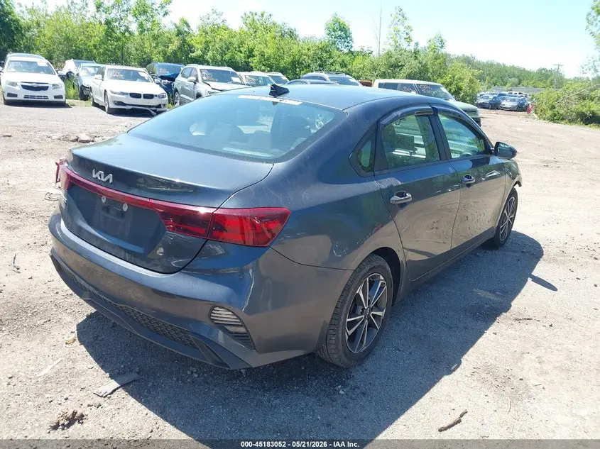 2023 KIA FORTE LXS