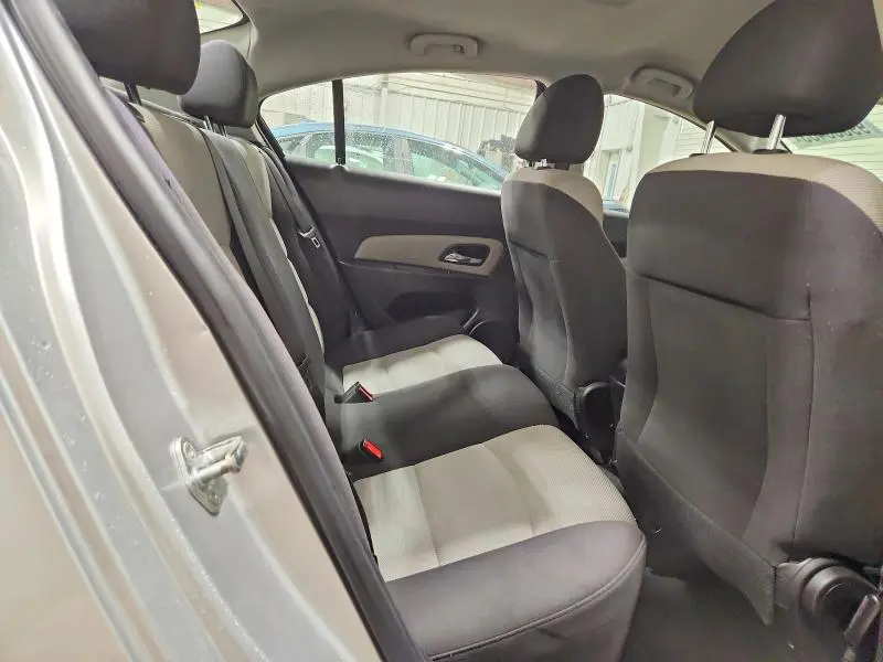 2015 CHEVROLET CRUZE LS  