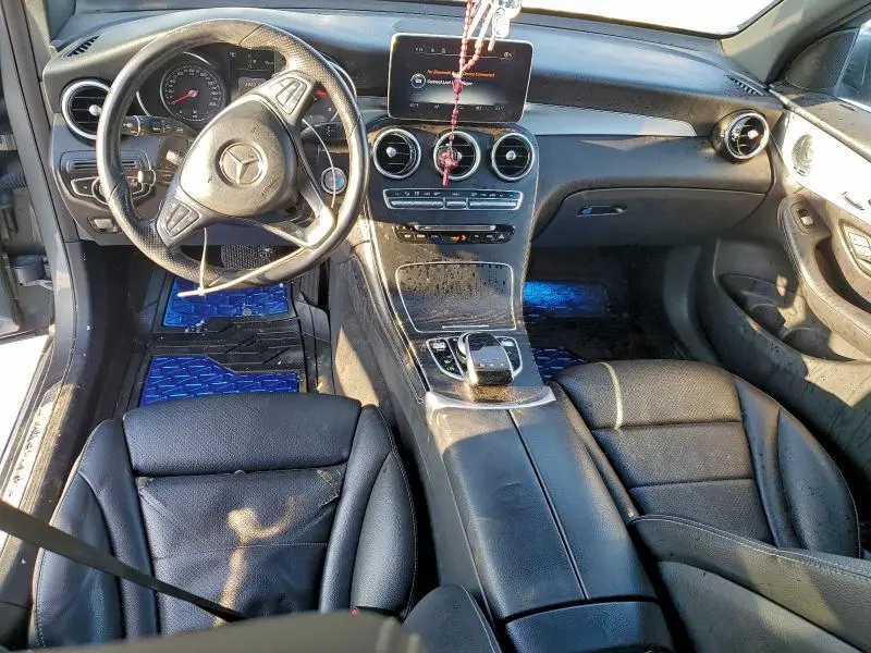 2019 MERCEDES-BENZ GLC 300 4MATIC  