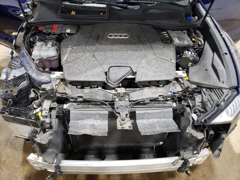 2019 AUDI Q8 PRESTIGE S-LINE  