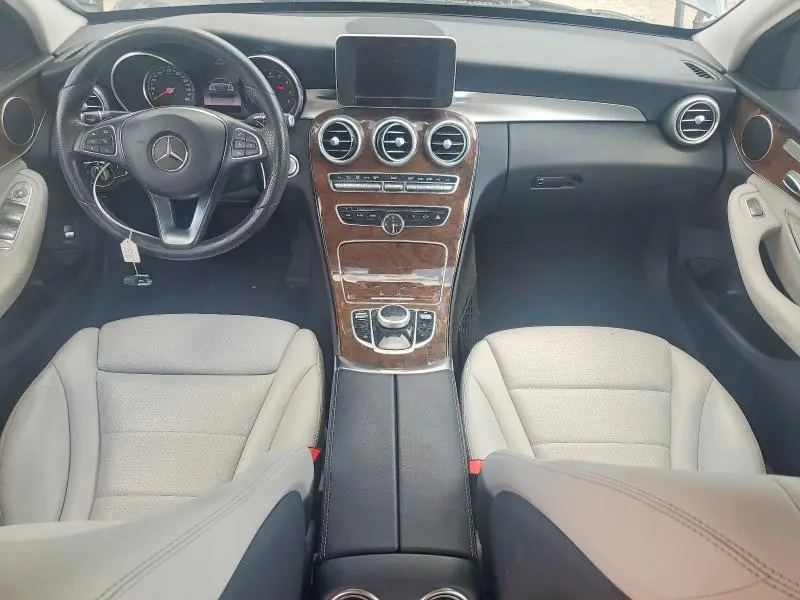 2017 MERCEDES-BENZ C 300  