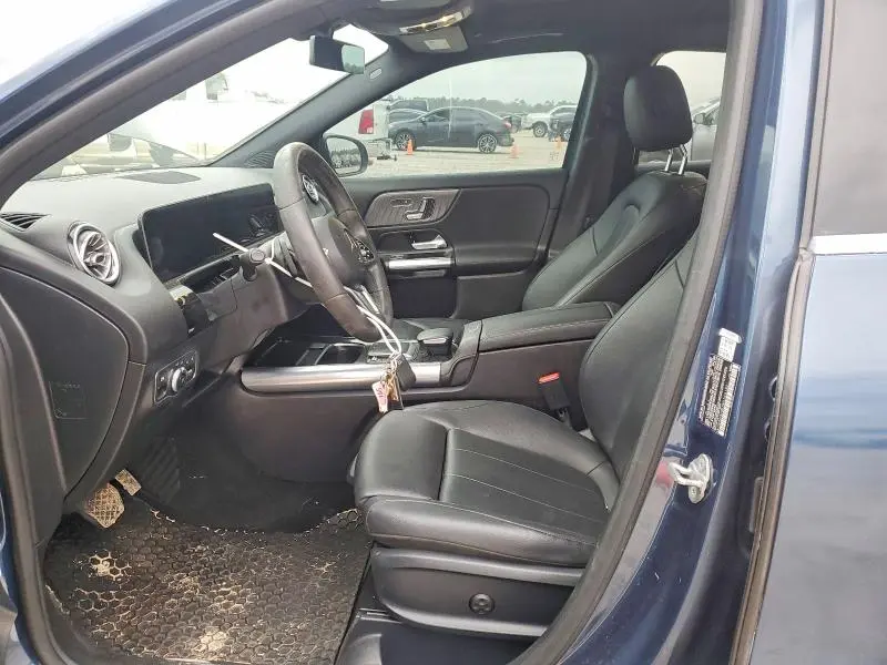 2021 MERCEDES-BENZ GLA 250 4MATIC  