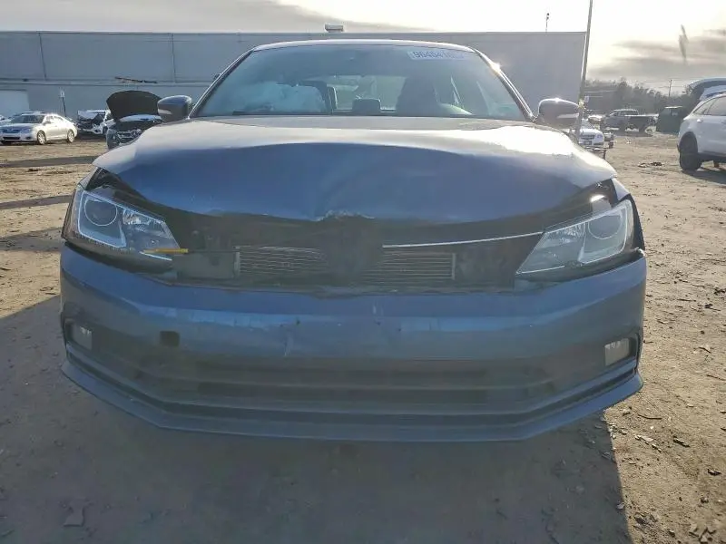 2016 VOLKSWAGEN JETTA SEL  