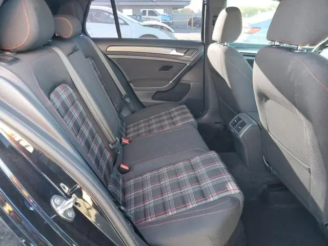 2021 VOLKSWAGEN GTI S  