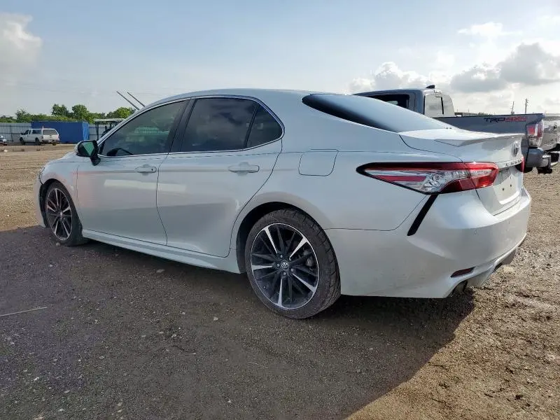 2018 TOYOTA CAMRY XSE  