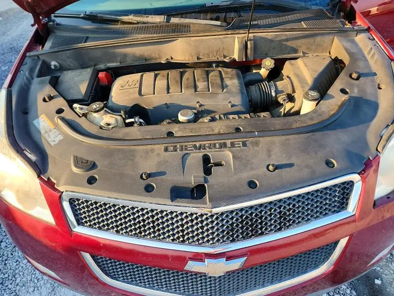 2011 CHEVROLET TRAVERSE LT  