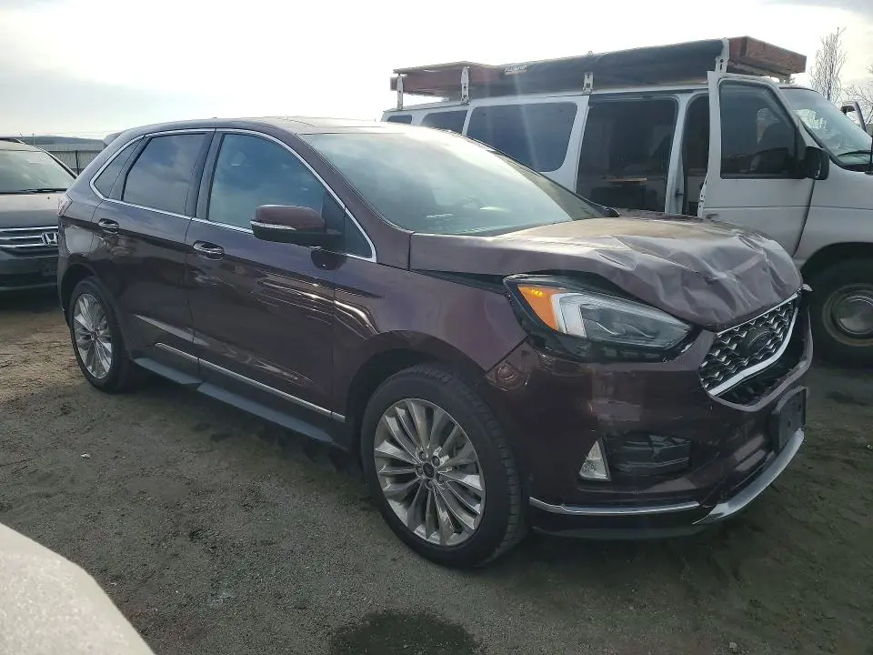 2022 FORD EDGE TITANIUM  