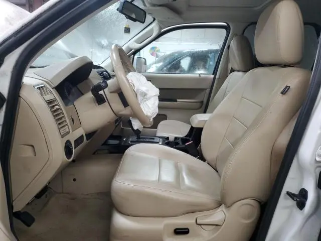 2010 FORD ESCAPE LIMITED  