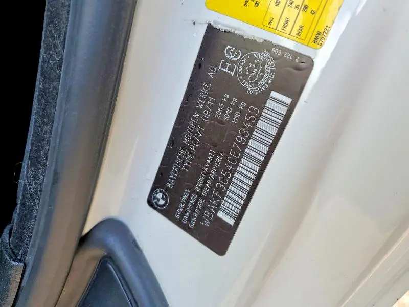 2012 BMW 328 XI  