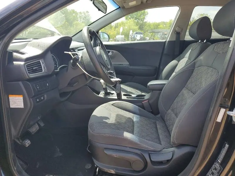 2017 KIA NIRO   