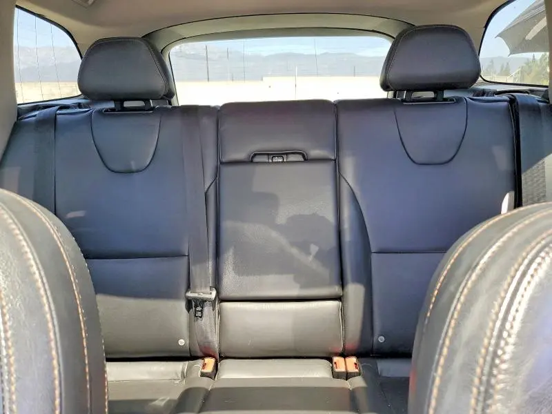 2017 VOLVO XC60 T6 DYNAMIC  